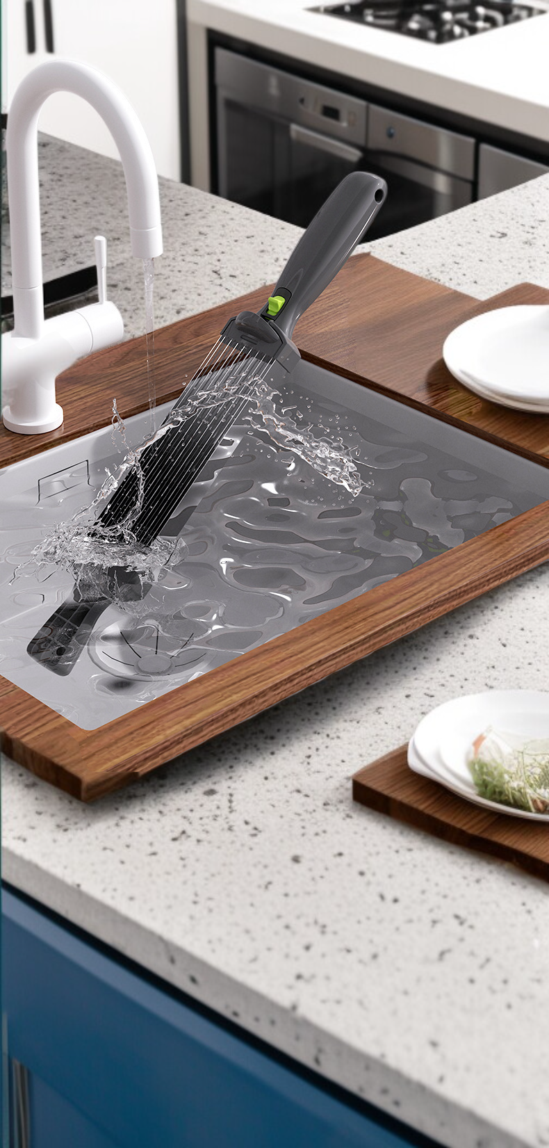 Detailansicht des multifunktionalen Schneidewerkzeugs