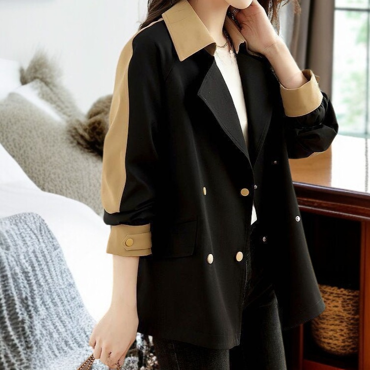 여성스러운 가을 분위기 컬러 버클 코트
