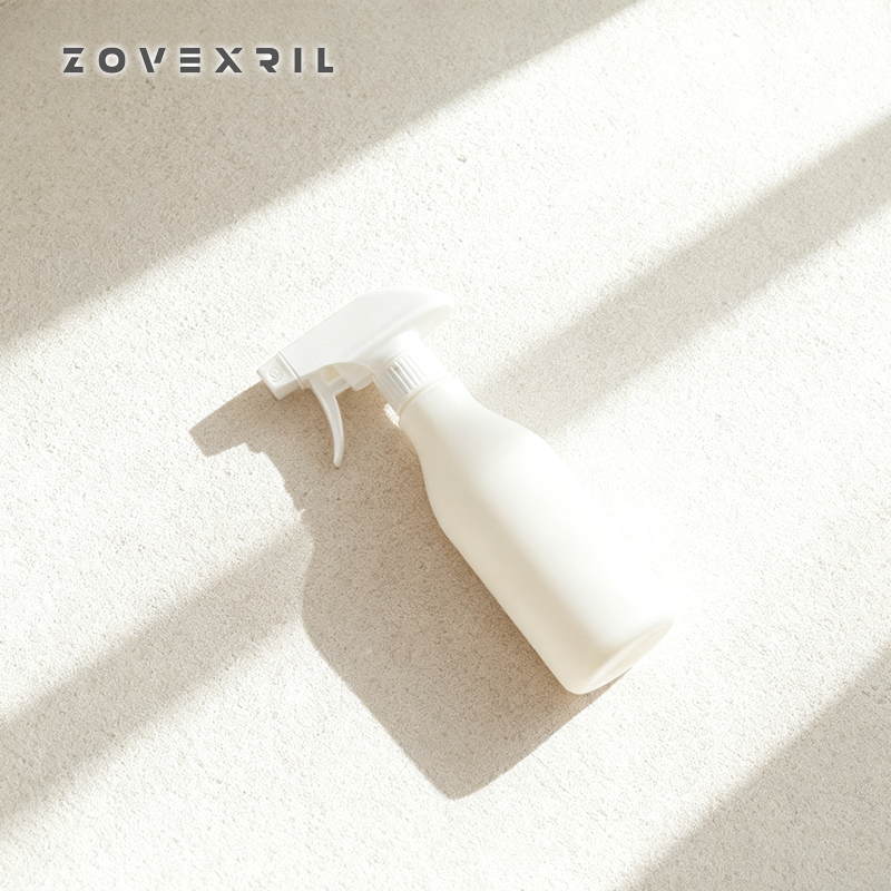 Nedráždivý čistič těžkých olejových skvrn