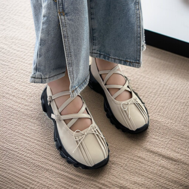 女性の黒のメリージェーンシューズ蝶結び厚底小さな革靴スポーツカジュアルシューズ浅い口のラウンドトゥメリージェーンシューズ