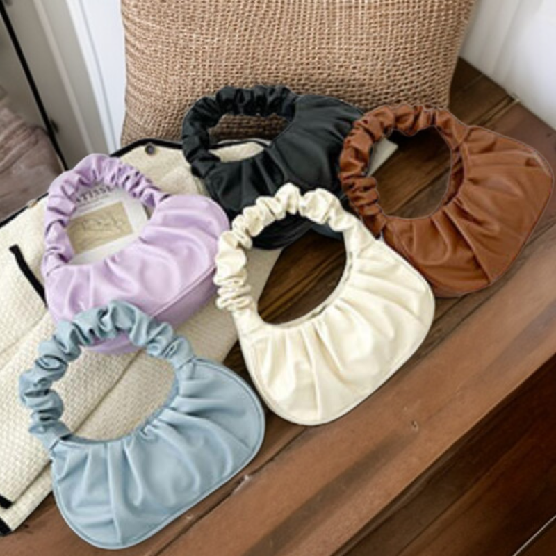  حقيبة سحاب كورية بسيطة للسيدات على شكل سحابة، حقيبة كتف قابلة للطي