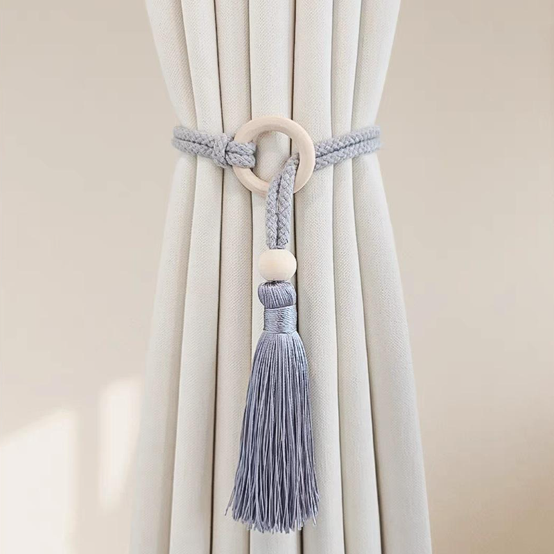 Braided rope for storing curtain clips