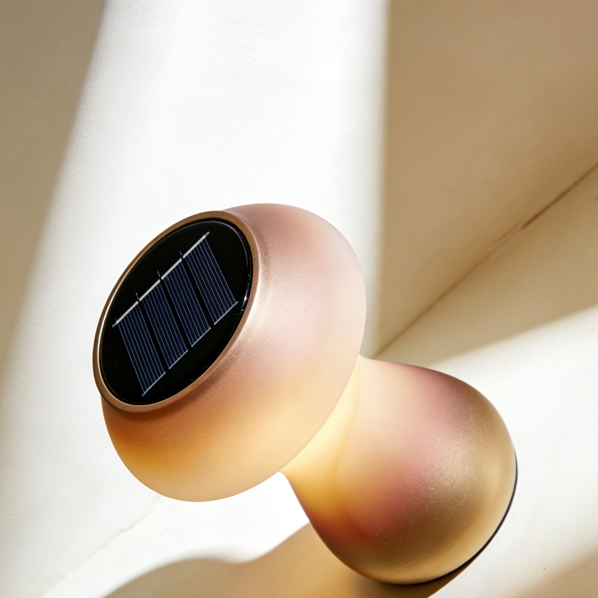 Lámpara solar para jardín exterior