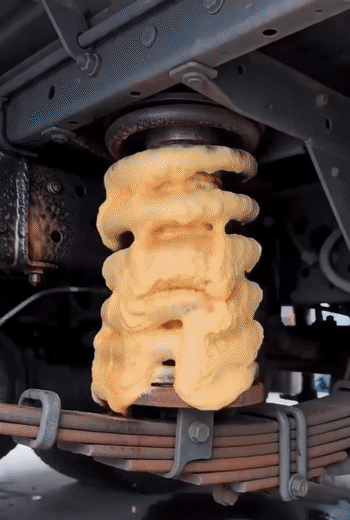 d356108e556b7bd1d2f3f6bae317bfb1.gif