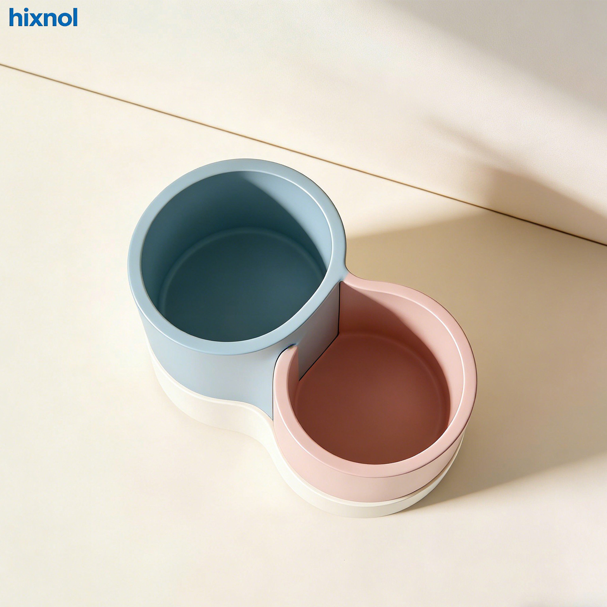 Multifunctional pen holders (3 pieces)