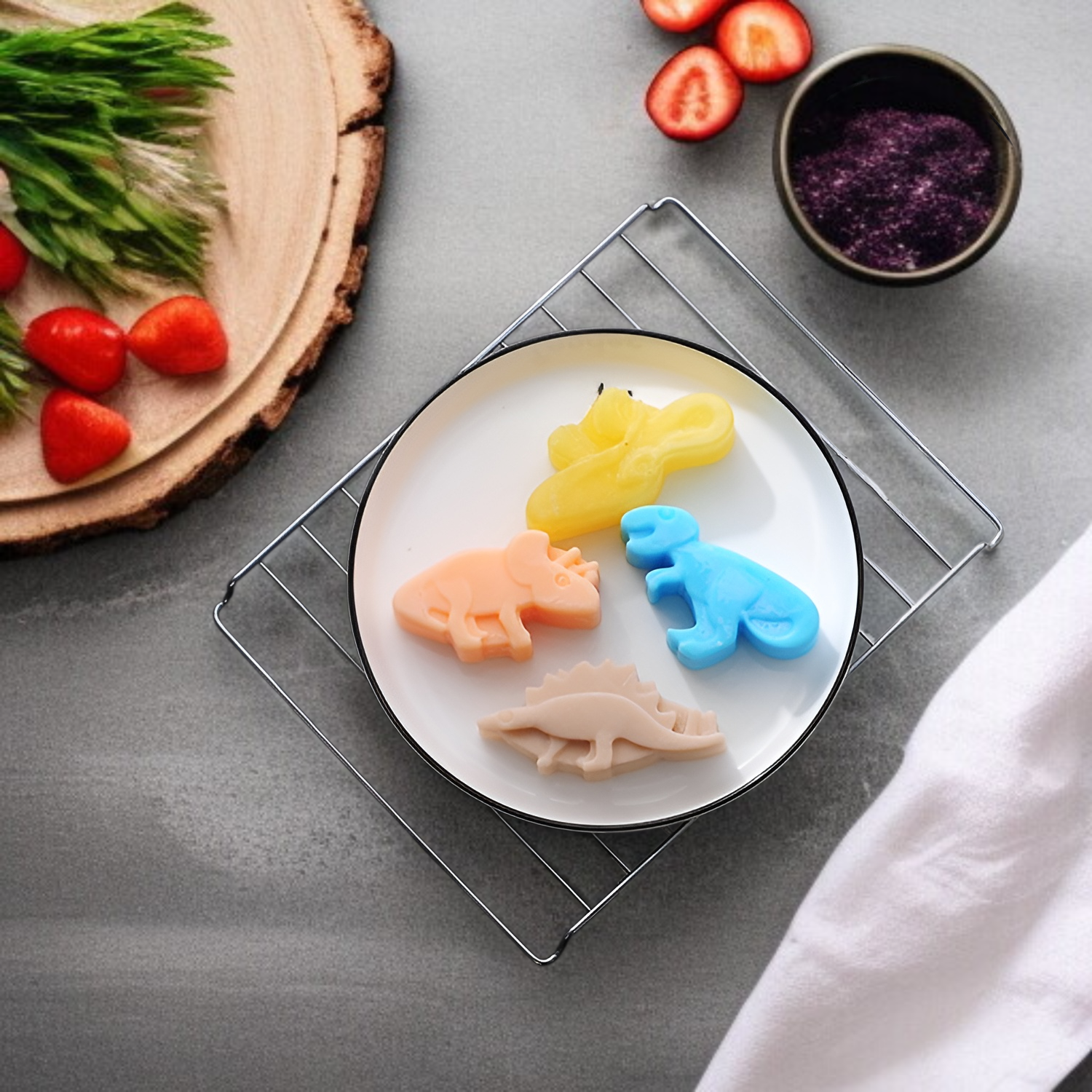 ケーキデコレーション用恐竜シリコン型