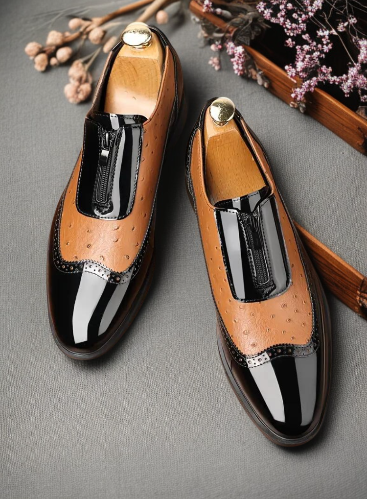 엠보 타조 패턴 남성 구두 앞모습