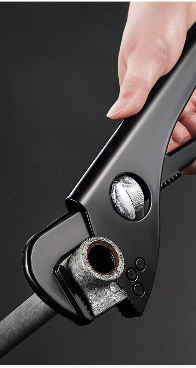 파이프 작업 전용 집게 모습