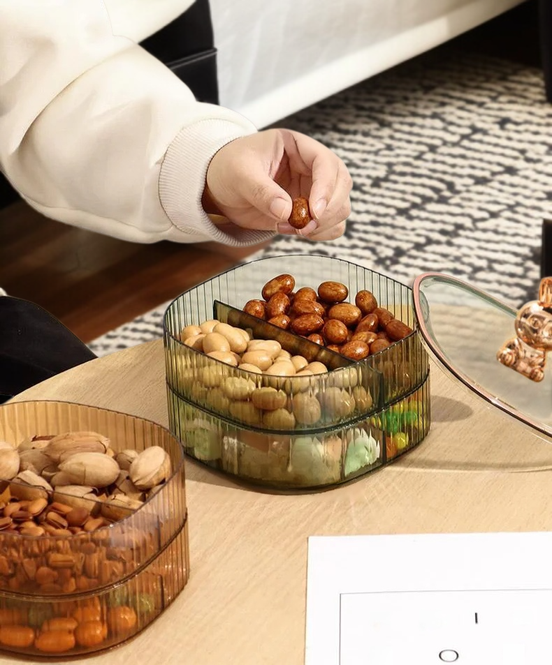 高級感のあるクリームゴールドカラーのオーガナイザー