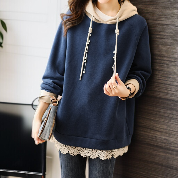 フード付きのパッド入りのセーターのジャケット緩い脂肪質の姉妹のセーターの女性大きいサイズの冬のセーター