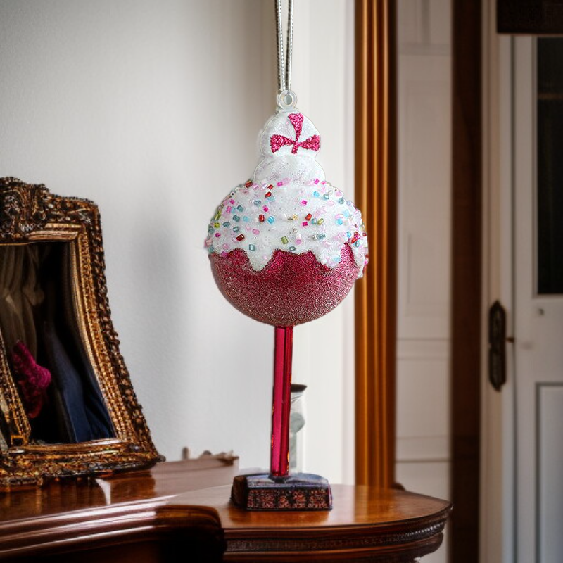 Red Glitter Plastic Cartoon Bear Cake Ornament for Christmas Tree and Window Decoration