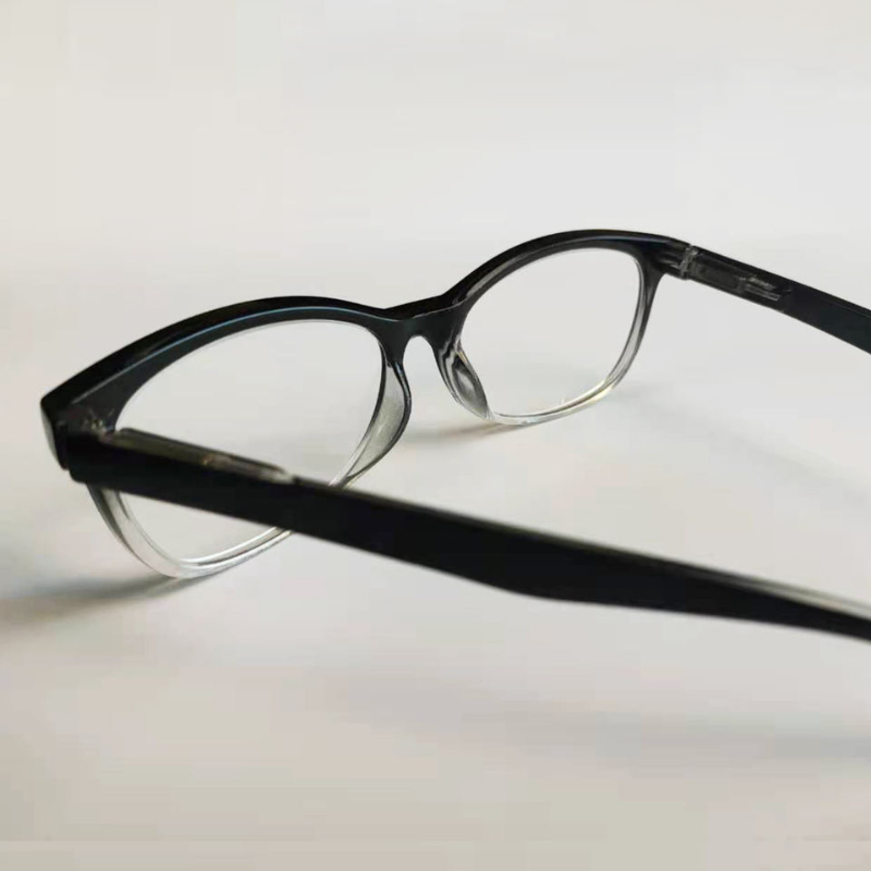 Autofocus reading glasses