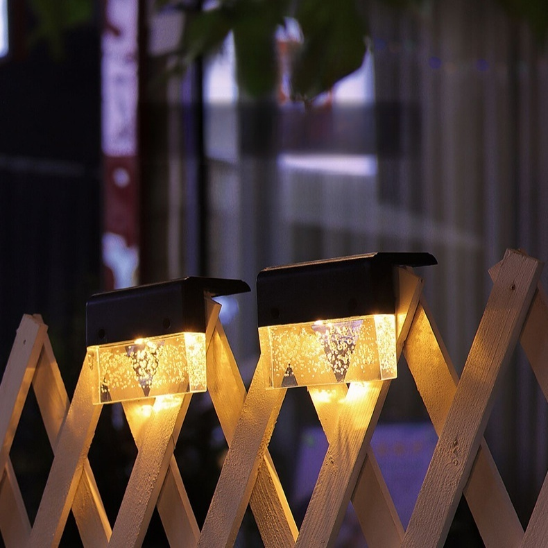 Outdoor Solar LED Fence Light Garden Villa Decorative Lamp