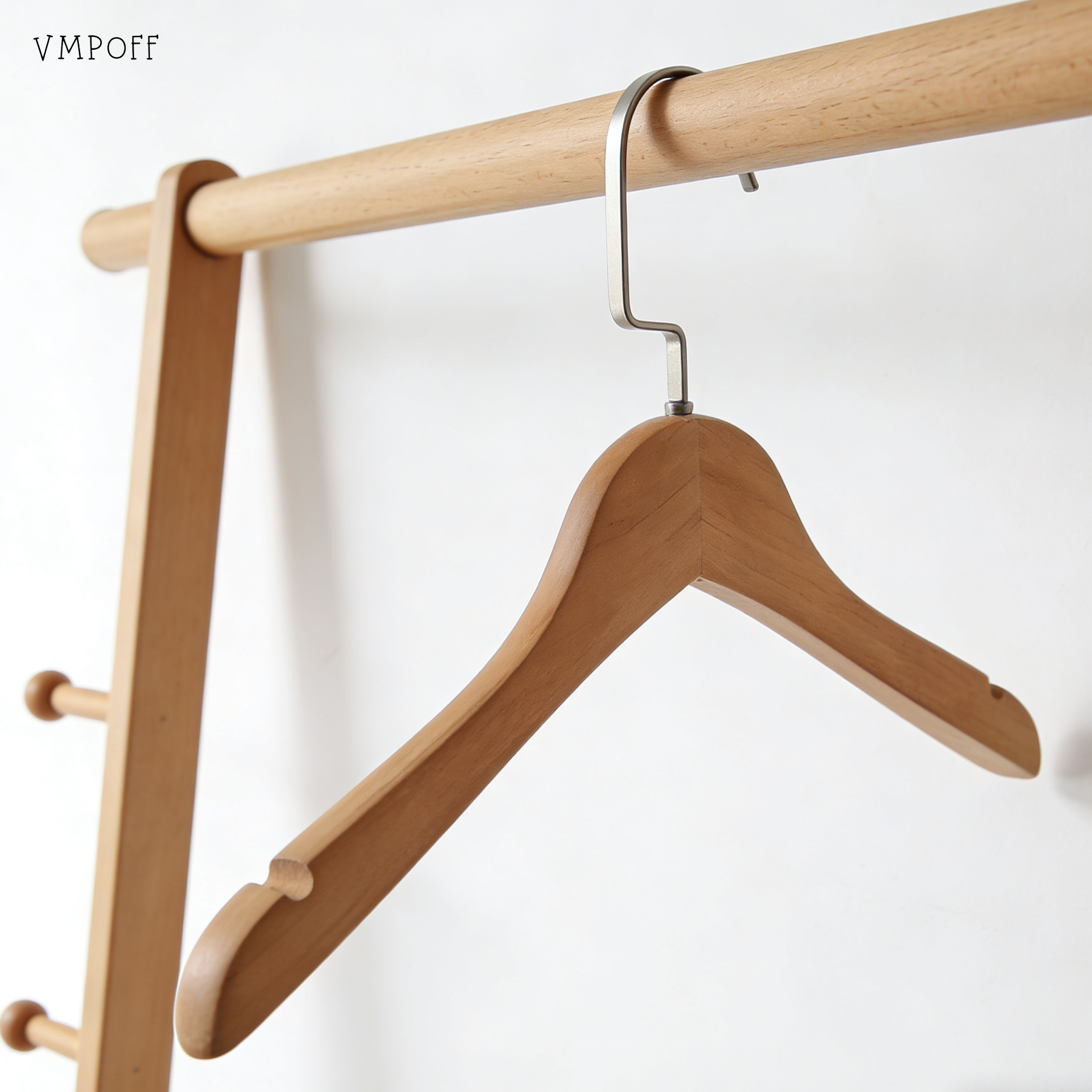 木製ハンガー（20本入り）