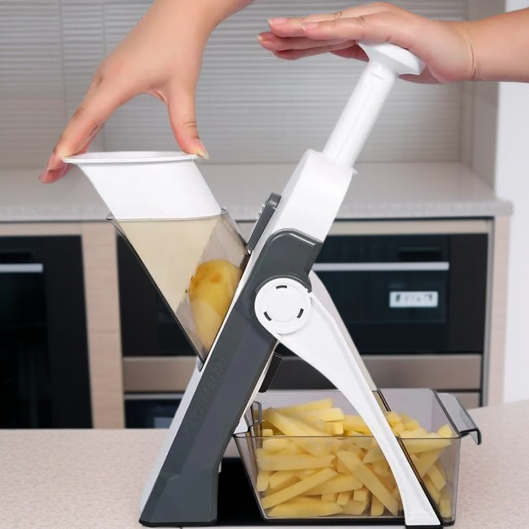 3合1多功能切菜器，輕鬆切割蔬菜，安全調厚家庭用