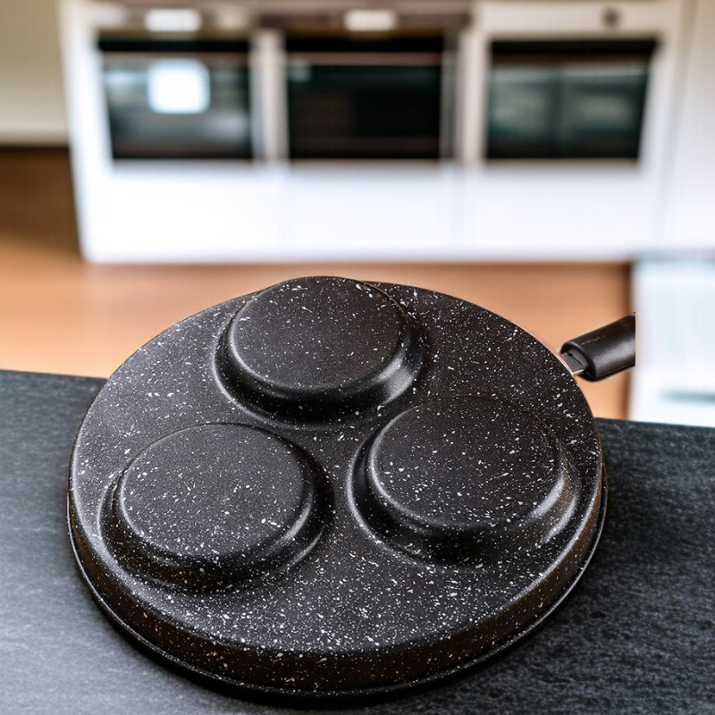 キッチン家庭用パン卵団子パンストライプハート型ノンスティックオムレツパンフラットボトムノンスティックパンウェア