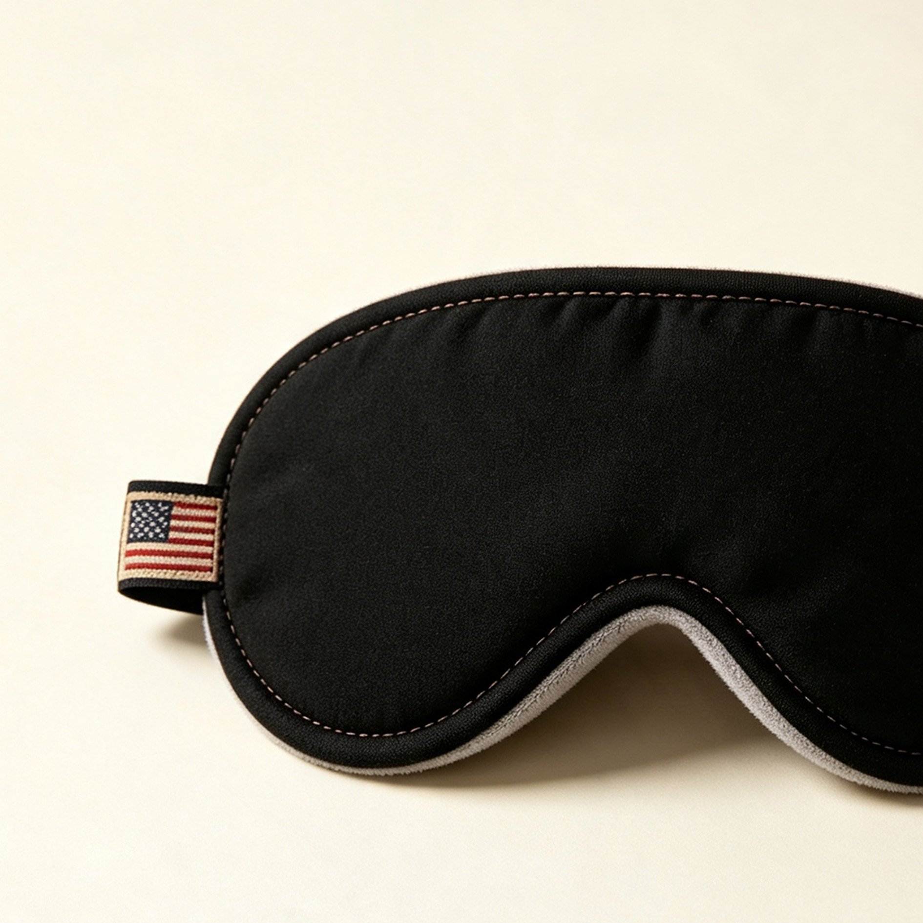 Patriotic sleep mask with USA flag design