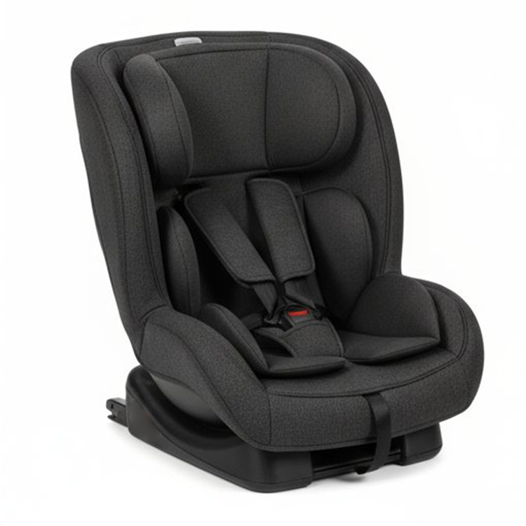 어린이 안전 좌석의 인체공학적 디자인