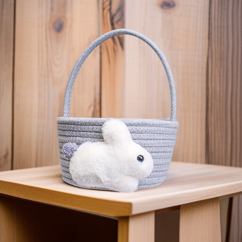 Modern design woven baskets for home décor