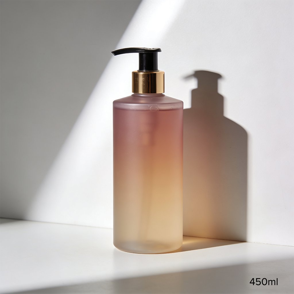 ผมนุ่มสลวยหลังใช้แชมพูสูตรบำรุง