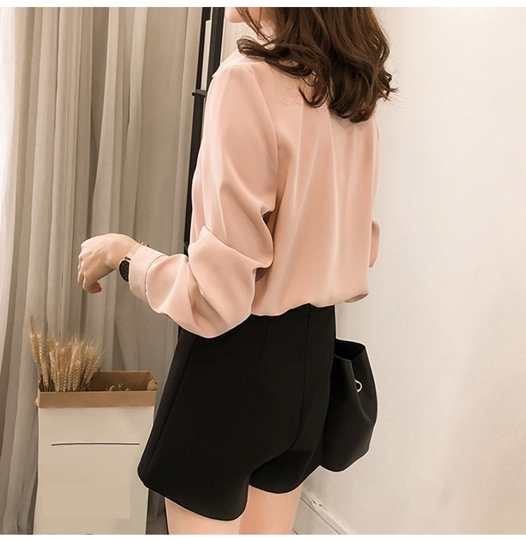 여성용 봄 셔츠 소재 및 질감 사진