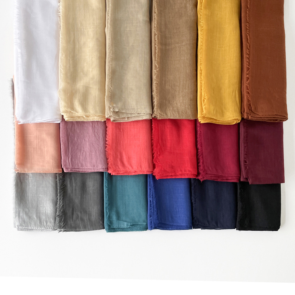 Pañuelo Monocromático de Algodón Bambú con Flecos Cortos