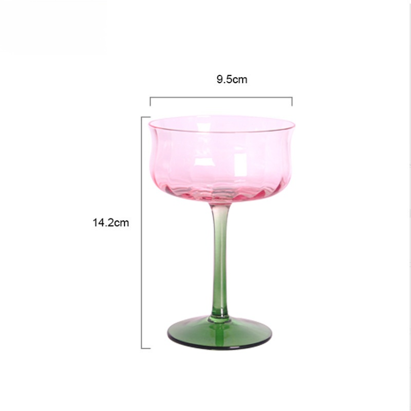 人工のピンクとグリーンのガラス