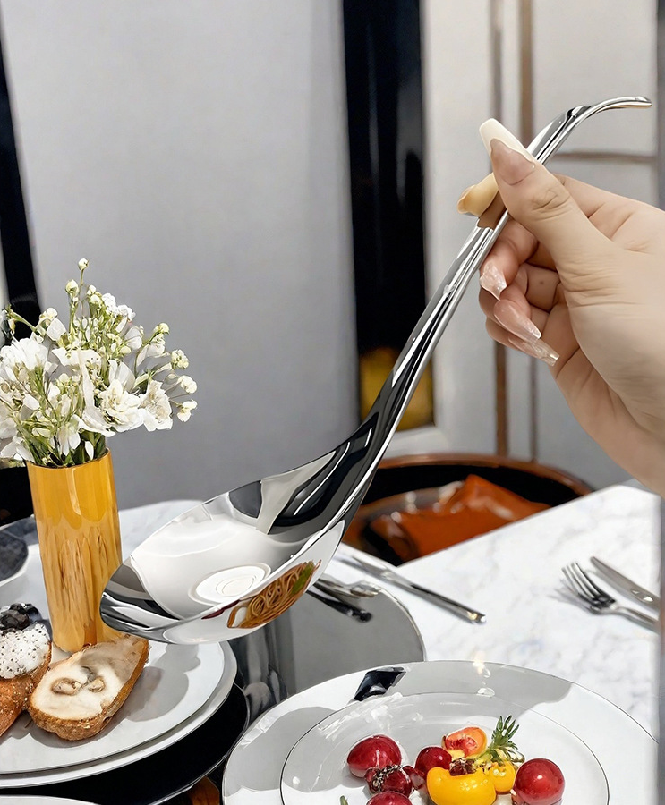 Household rice spoon with ergonomic handle