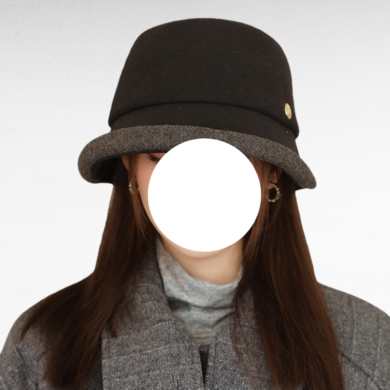 고급 소재 사용으로 피부에 자극 없이 부드럽게 착용 가능하며, 내구성이 좋아 오랜 기간 변형 없이 사용하실 수 있습니다.