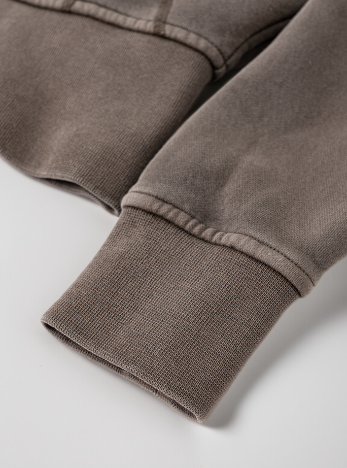 خامات عالية الجودة في سترة رياضية كلاسيكية