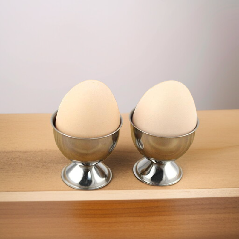 Vierteiliger Esstisch Edelstahl Eier Trag