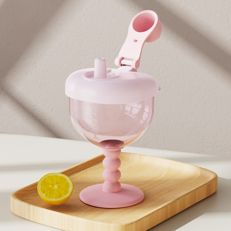 可愛嬰兒學飲高腳吸管杯（帶刻度）