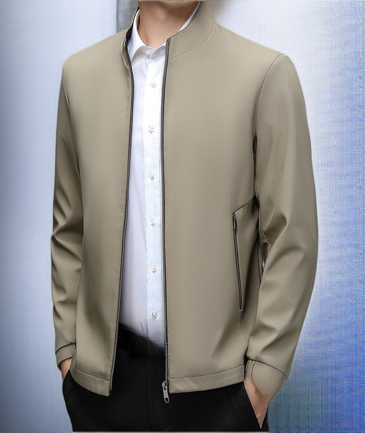 남성용 스탠드업 칼라 재킷 소재 디테일