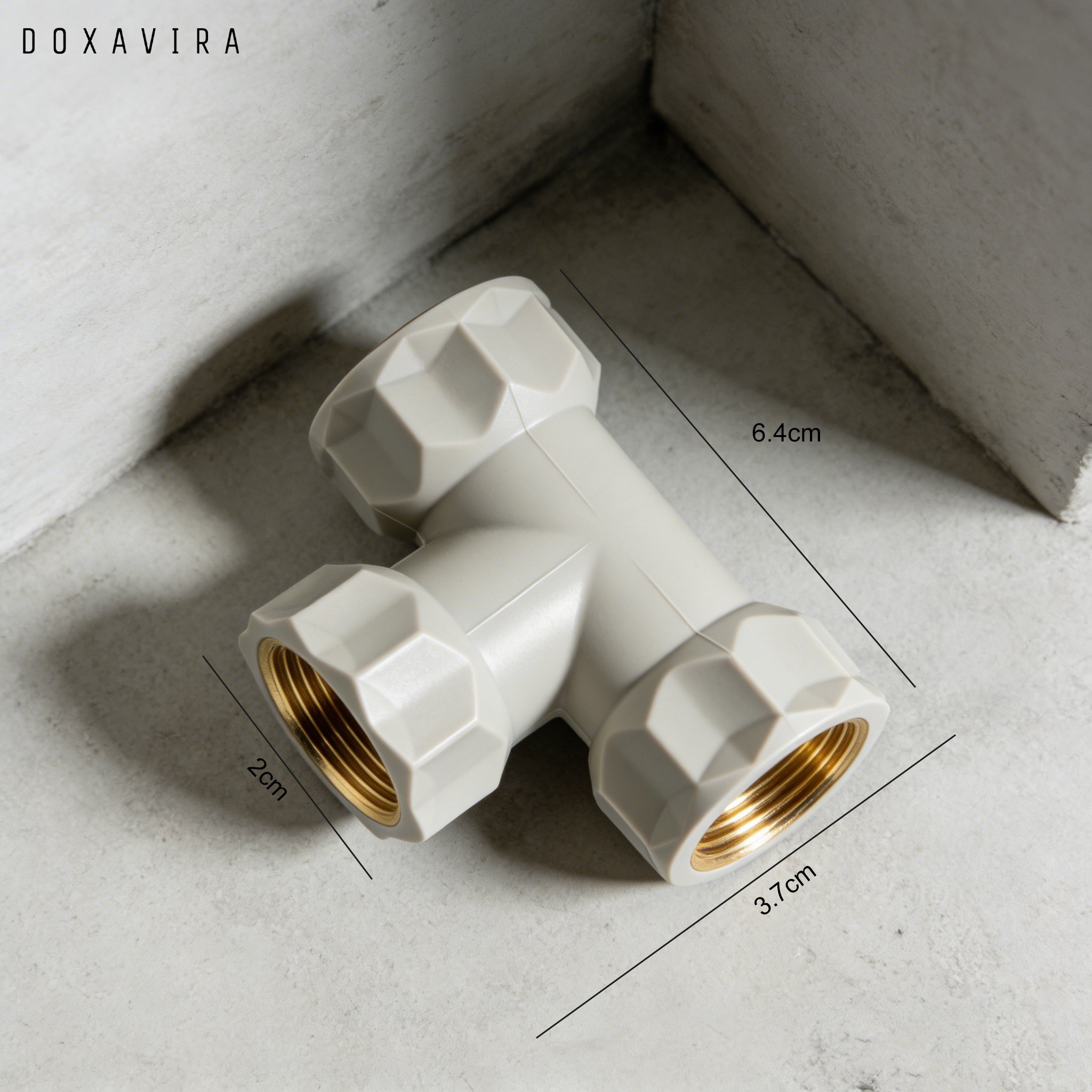 Antibakteriální třícestná spojka do vodovodních systémů