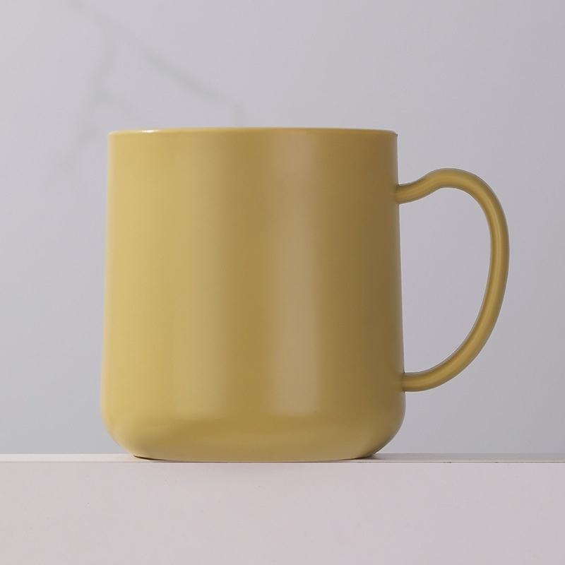 Thick, simple and fashionable mouthwash cup