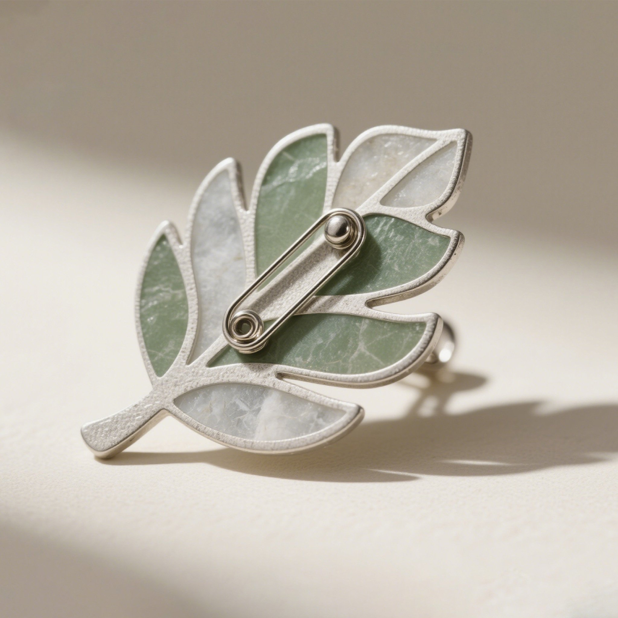 식물 모양 잎 브로치 (2개입)
