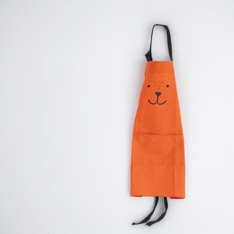 コットン素材の柔らかいエプロン