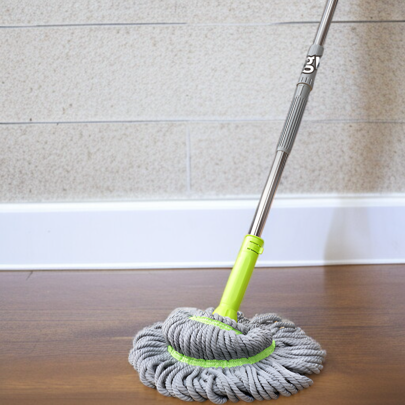 JS verschenkt einen hochsaugfähigen Mikrofaser-Ersatzkopf für Schleudermopp