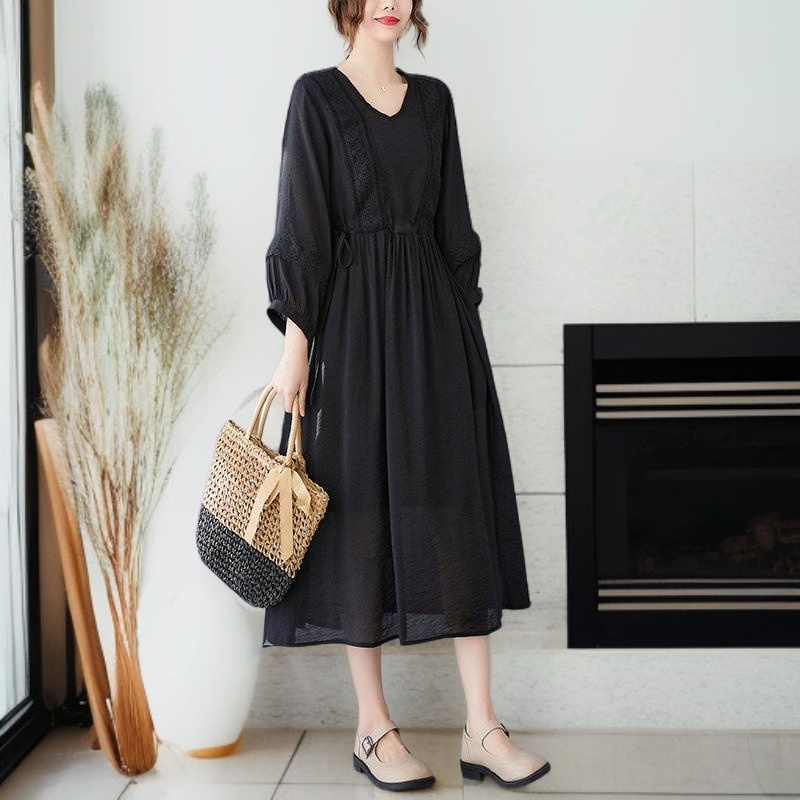 편하고 모던 심플 7부 문예풍 스트랩 원피스 롱 브이넥