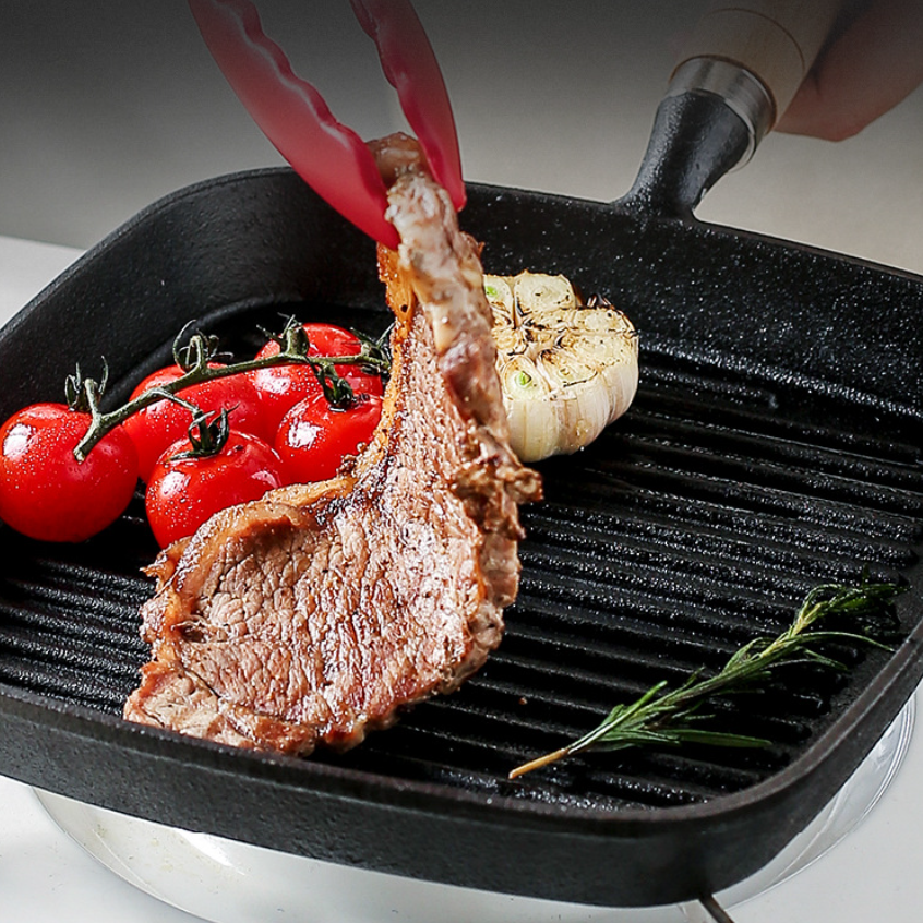 Uncoated square frying pan