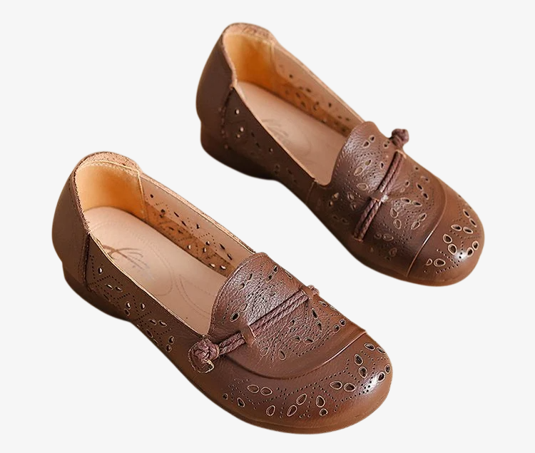 펀칭 에어로쿨 쿠션 엄마 신발 여성 중장년 컴포트화 앞코 소가죽 펀칭 샌들 구멍