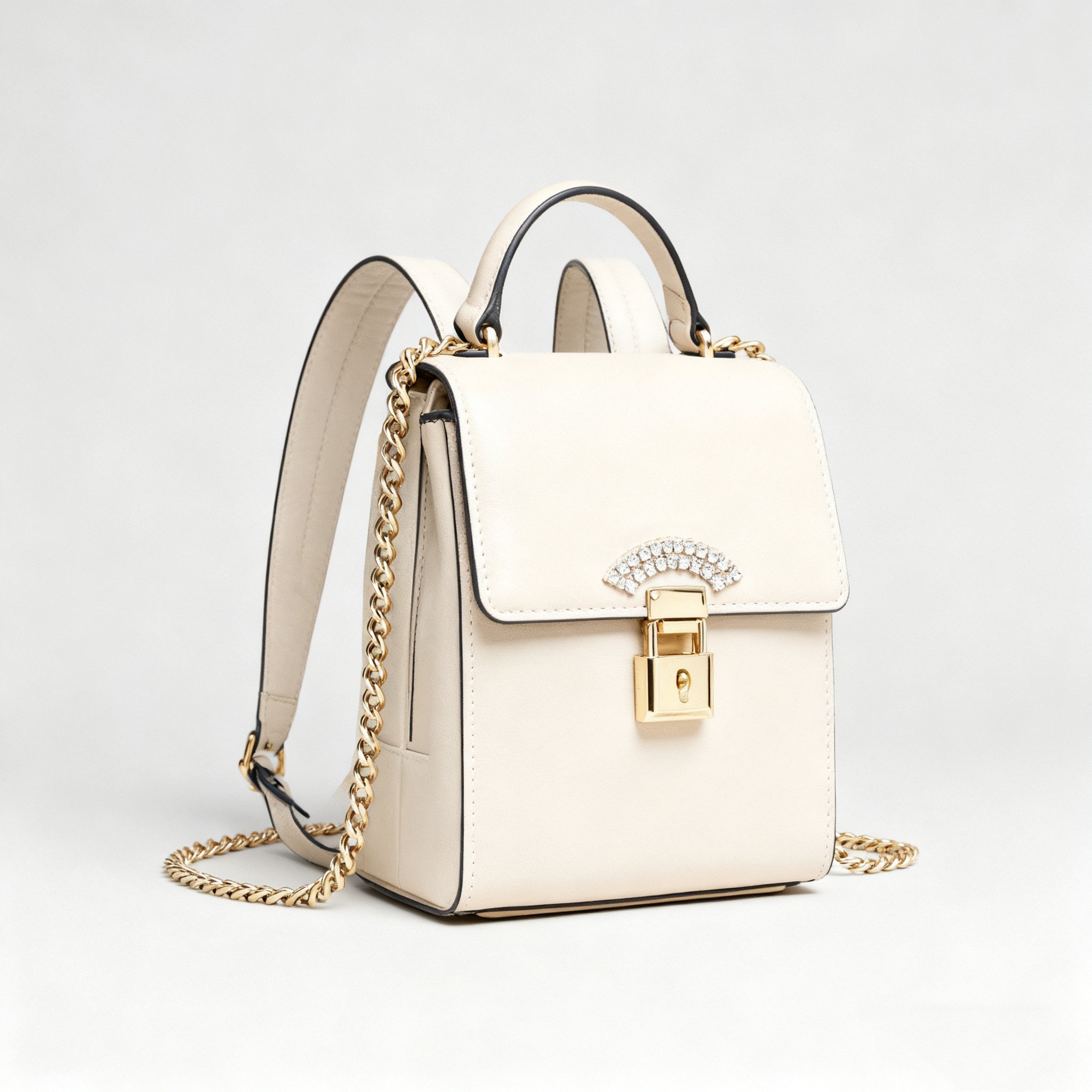 เป้สะพายหลังแฟชั่นสีขาว