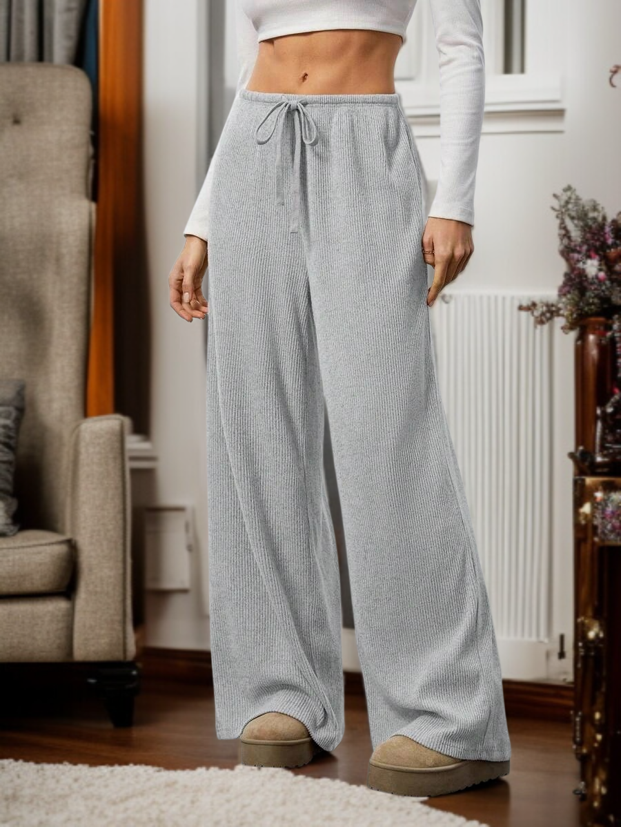 بنطلون موضة 2024 للسيدات