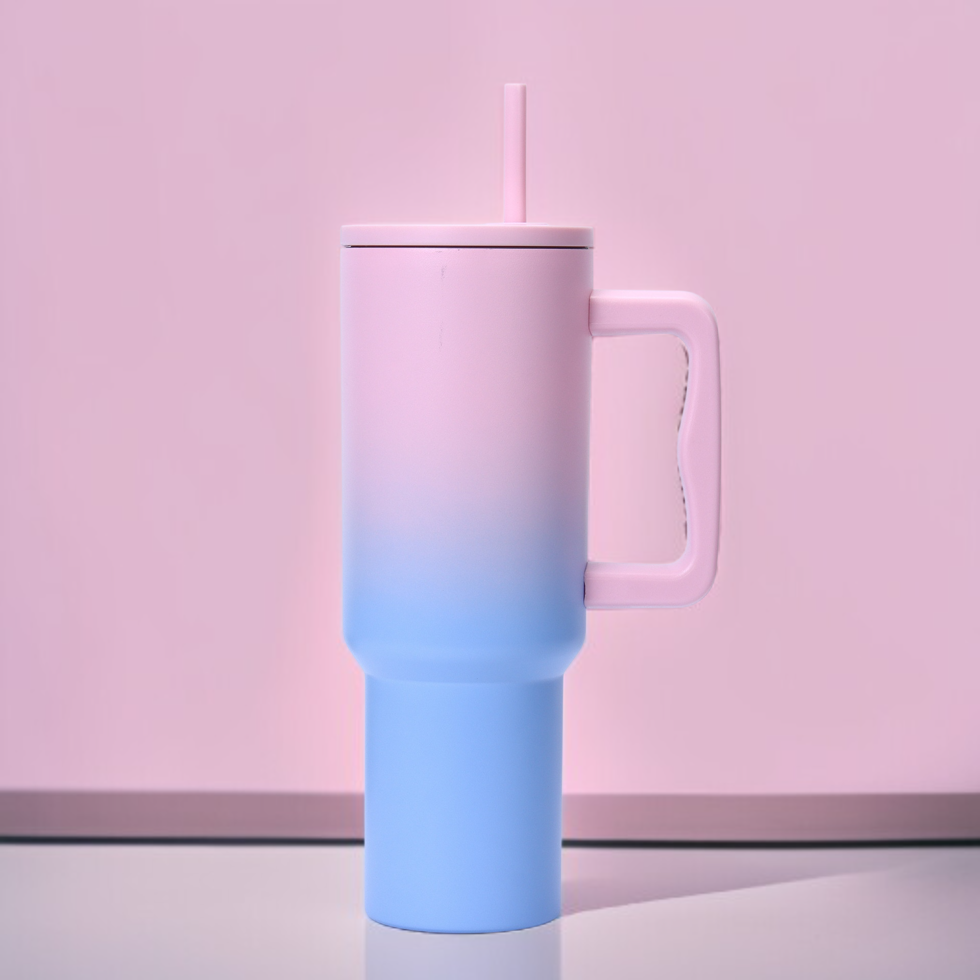 アイスキング ステンレススチール製断熱マグカップ ハンドル付き 車用マグカップ ポータブルストロー