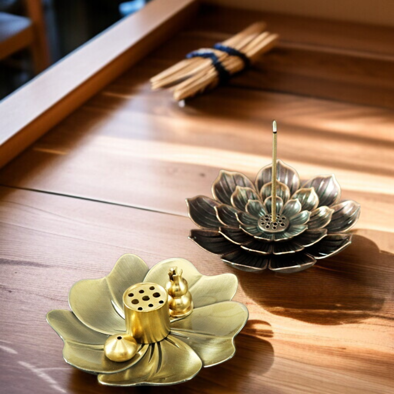 和室インテリアとしての真鍮香挿