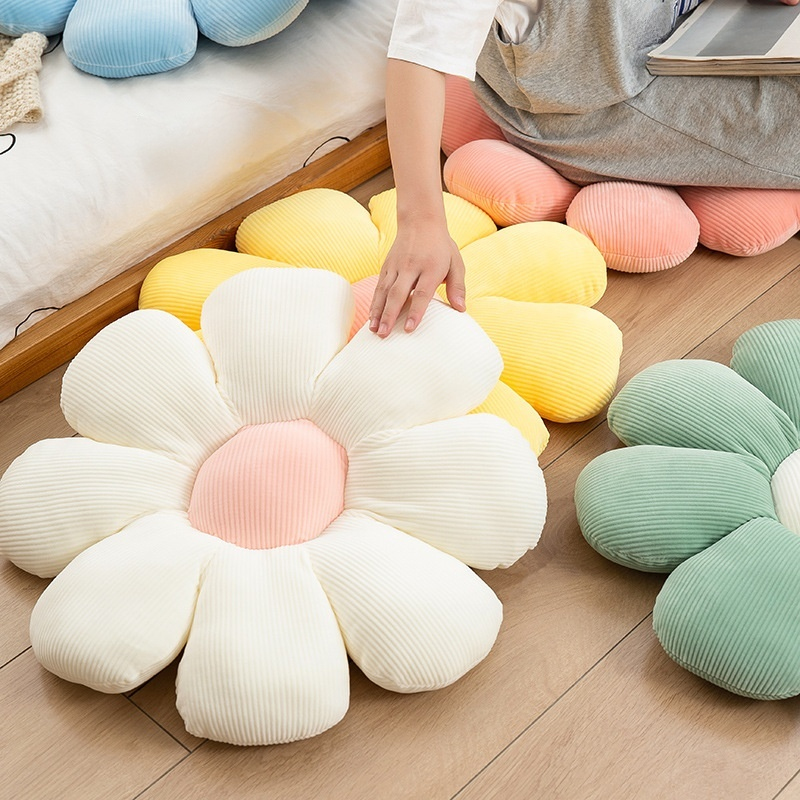 Daisy Flower Cushion