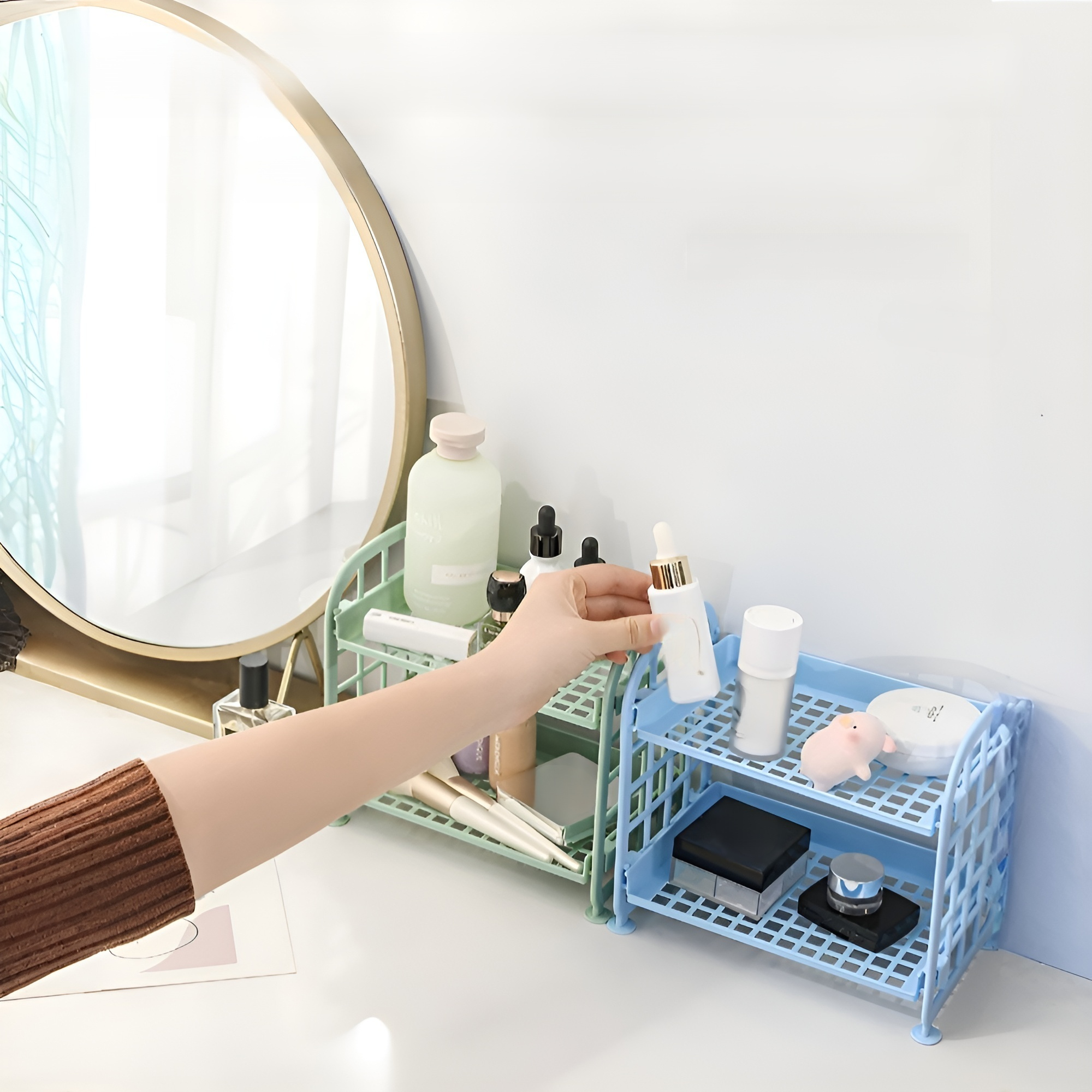 デスクトップ化粧品ジュエリーラック二層折りたたみ収納ラックシンプルな家庭用デスクトップバスルーム収納ラック
