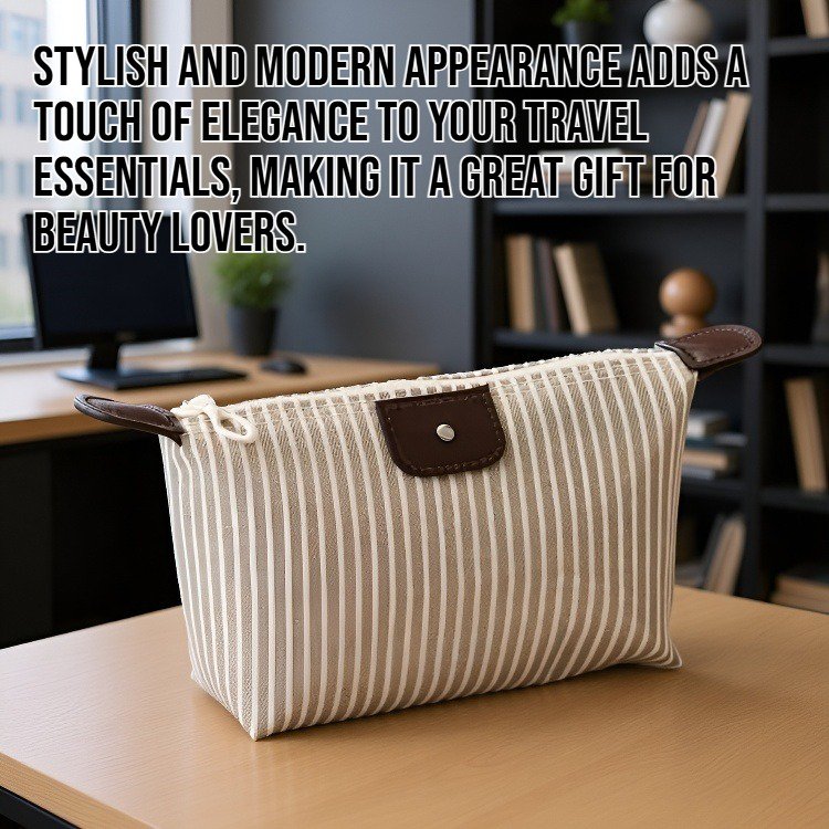 Portable travel small makeup storage bag with zipper closure