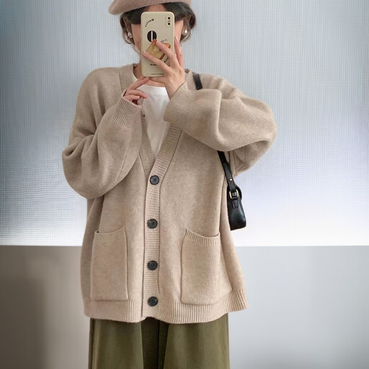 快適な着心地の春秋用セータージャケット