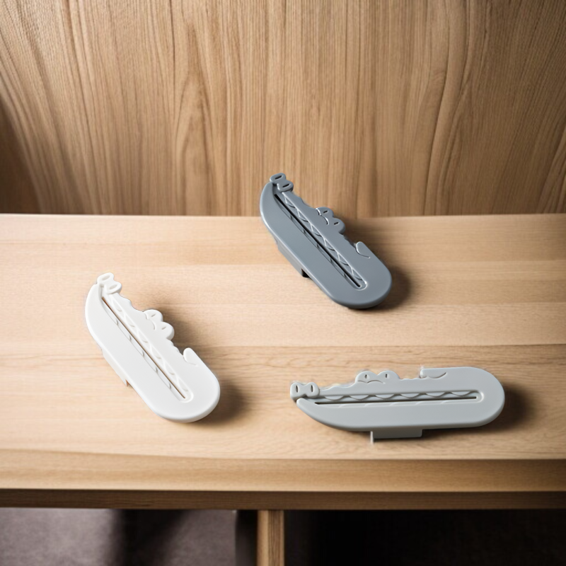 日本製歯磨き粉絞り器、ワニ型歯磨き粉絞り器、マスタードソフトゴムチューブ絞り器（3点セット）